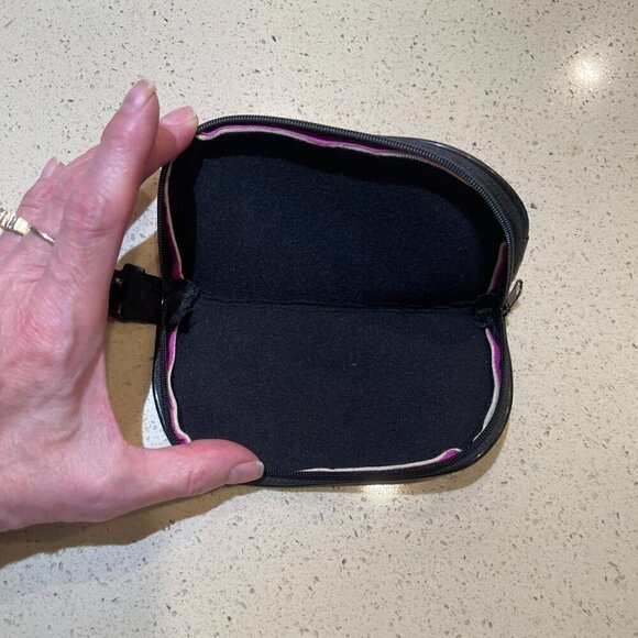 Eyeglass Case - Soft Sided in Pink - New (421) - Picture 5 of 5